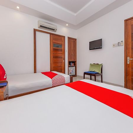White Lion Hotel ニャチャン エクステリア 写真