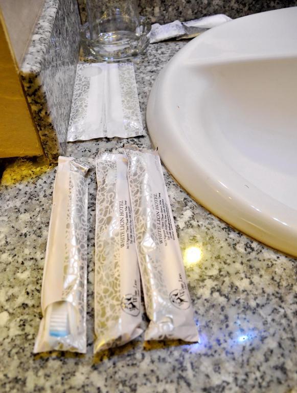 White Lion Hotel ニャチャン 部屋 写真