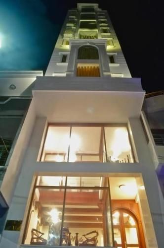 White Lion Hotel ニャチャン エクステリア 写真
